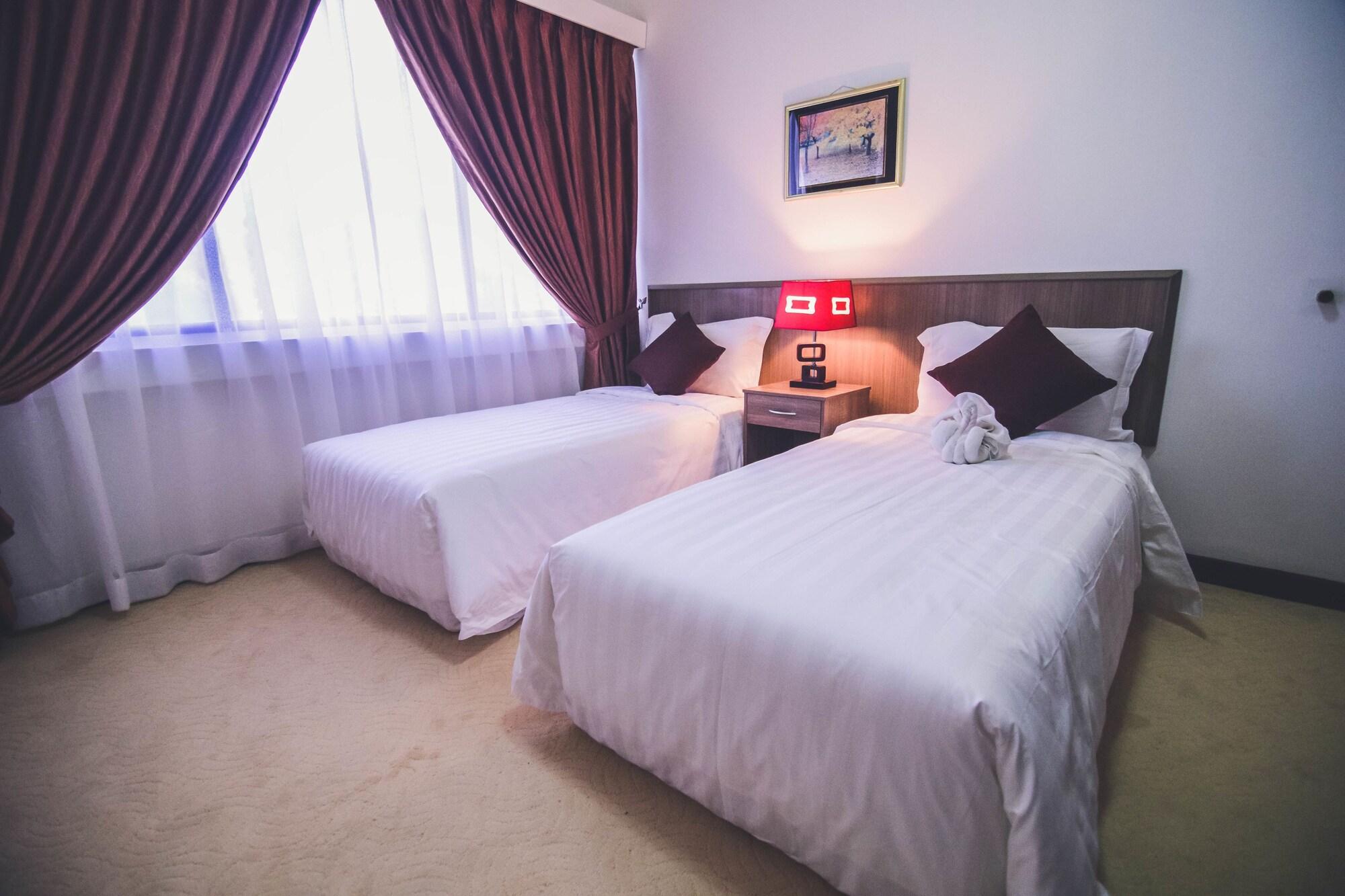 Jubilee Hotel Бандар-Сері-Бегаван Екстер'єр фото