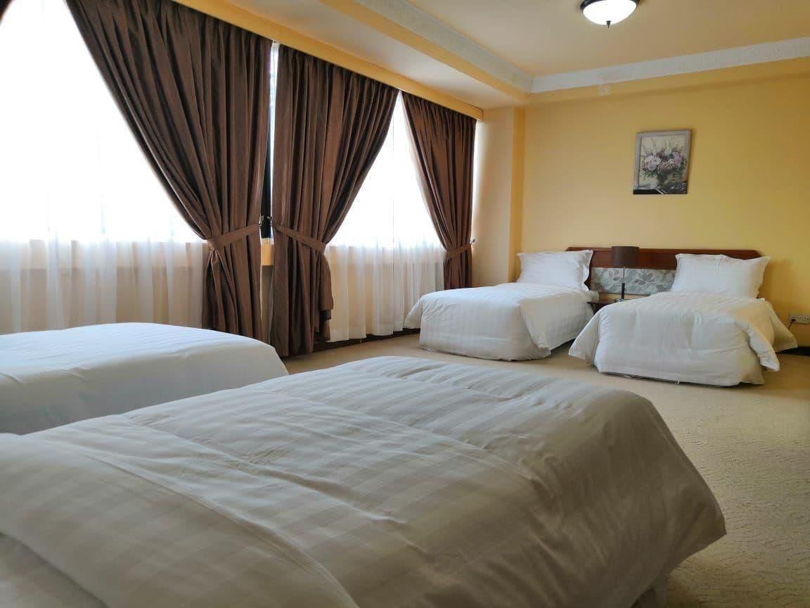 Jubilee Hotel Бандар-Сері-Бегаван Екстер'єр фото